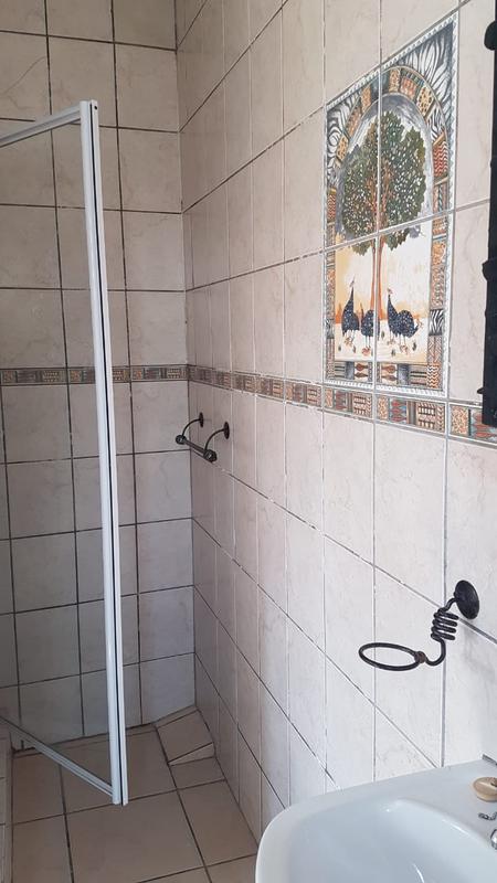 5 Bedroom Property for Sale in Albertinia Western Cape
